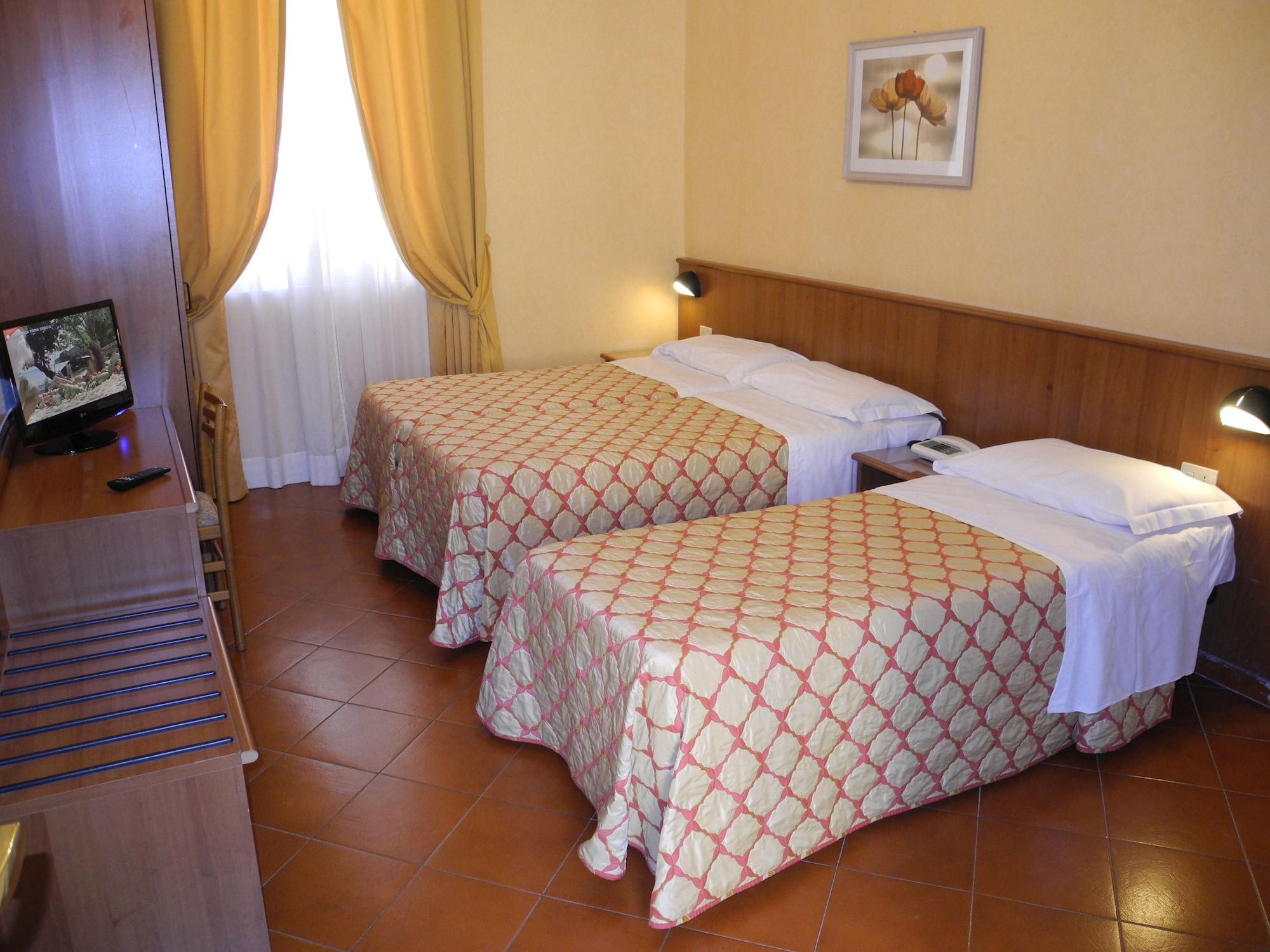 Hotel Corona Rom